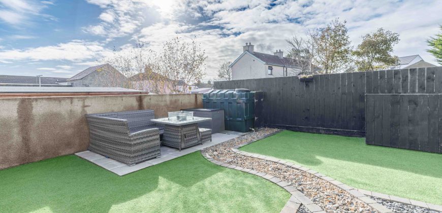 8 THORNHILL, ANNALONG, BT34 4RT